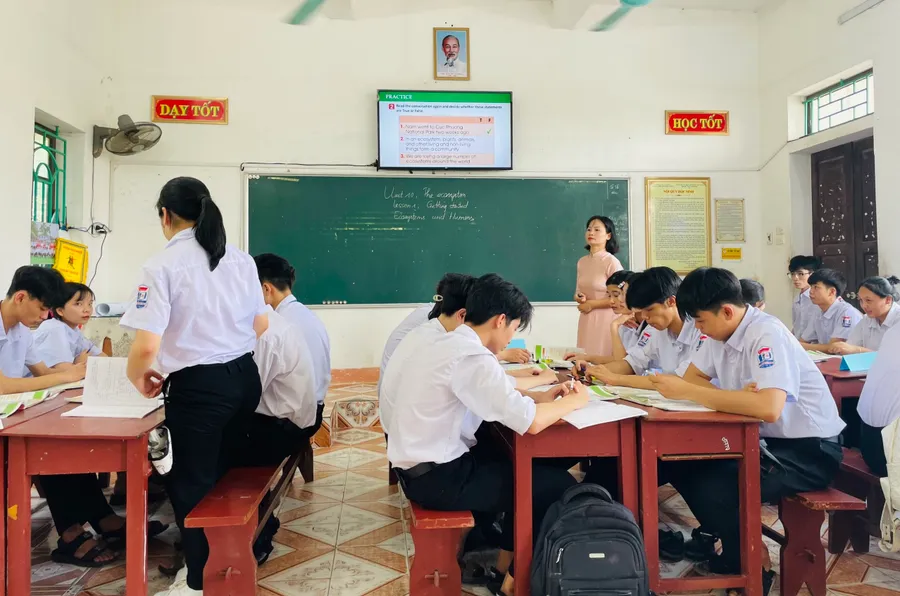 Đổi thay chất lượng dạy học ở ngôi trường vùng nông thôn mới Nghĩa Hưng.