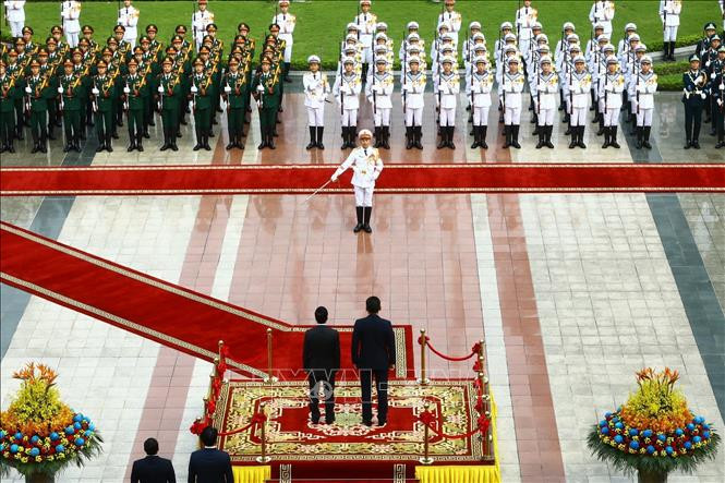 Quang cảnh lễ đón. Ảnh: Lâm Khánh/TTXVN Quang cảnh lễ đón. Ảnh: Lâm Khánh/TTXVN