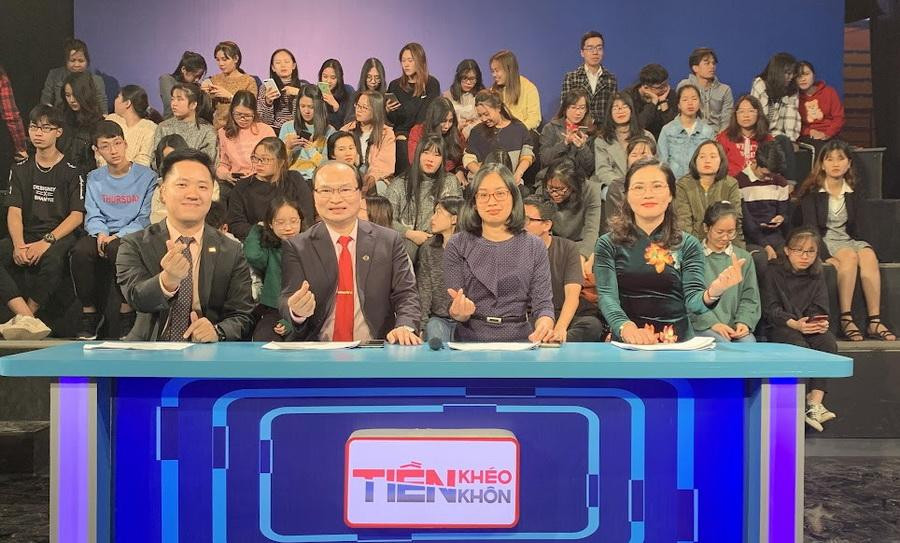 Anh Nguyễn Chiến Thắng thành viên ban cố vấn của chương trình “Tiền khéo, tiền khôn”.