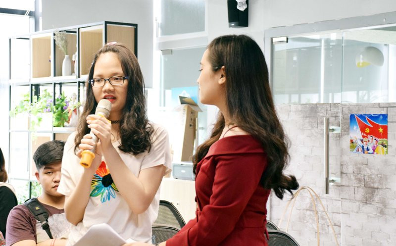 Các bạn trẻ sẽ có cơ hội được chia sẻ kiến thức về thiết kế, nghệ thuật Các bạn trẻ sẽ có cơ hội được chia sẻ kiến thức về thiết kế, nghệ thuật