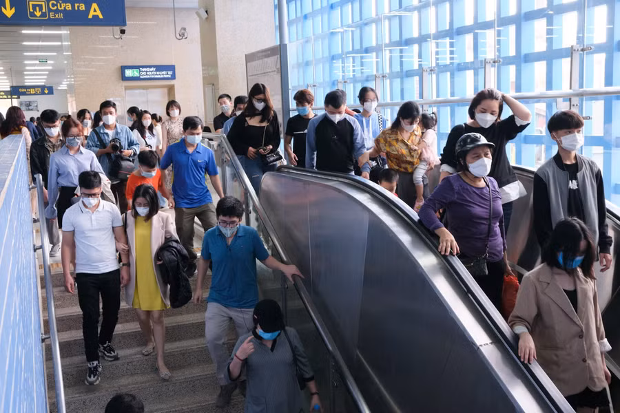 Hình ảnh ngày đầu tiên tuyến đường sắt Cát Linh- Hà Đông chính thức thu phí ảnh 14