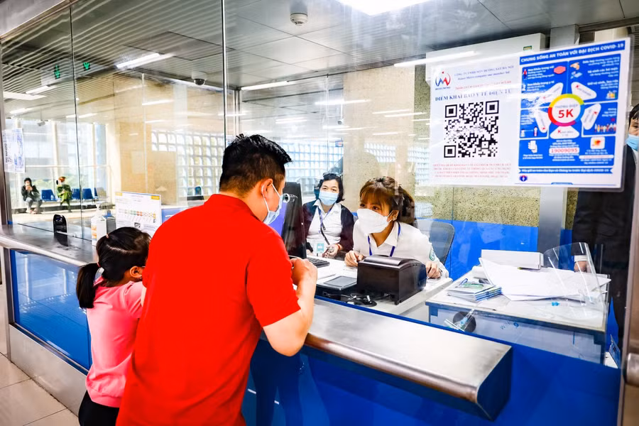 Hình ảnh ngày đầu tiên tuyến đường sắt Cát Linh- Hà Đông chính thức thu phí ảnh 6