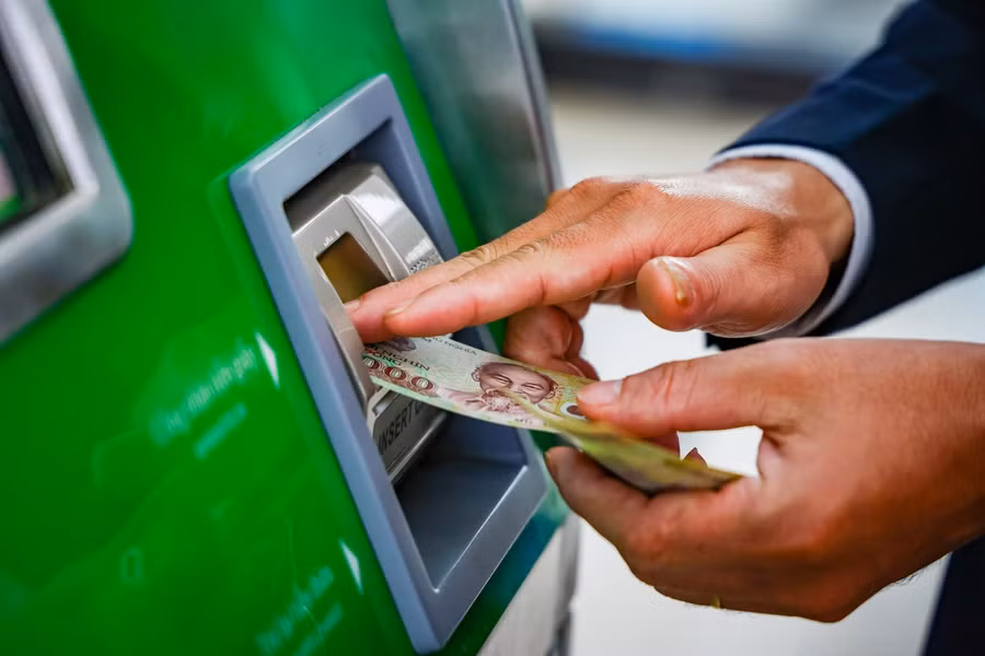 Bình quân 1 ngày tuyến đường sắt Cát Linh – Hà Đông vận chuyển được khoảng 25.000 hành khách, trong đó lượng người đi bình quân của ngày làm việc là khoảng 19.000 hành khách.