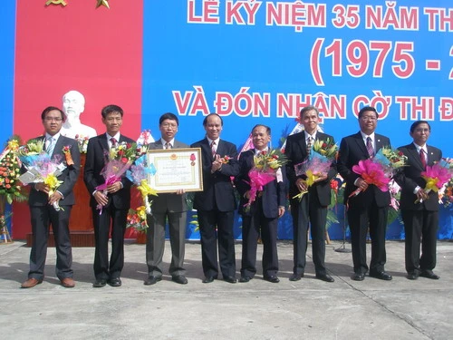 ĐH Bách khoa (ĐH Đà Nẵng): Kỷ niệm 35 năm thành lập trường và đón nhận Cờ thi đua của Thủ tướng Chính phủ