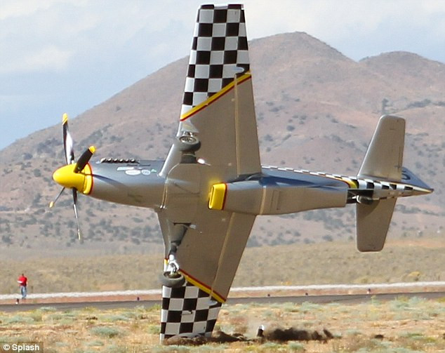 Shortly after take-off the plane quickly runs into trouble as it topples over with the right wing scraping the ground Read more: http://www.dailymail.co.uk/news/article-1313738/Caught-camera-The-spine-chilling-moment-pilot-crashed-plane-ground--climbed-unscathed.html#ixzz0zwytOwTC