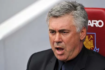 HLV Ancelotti thận trọng trước chuyến làm khách Man City