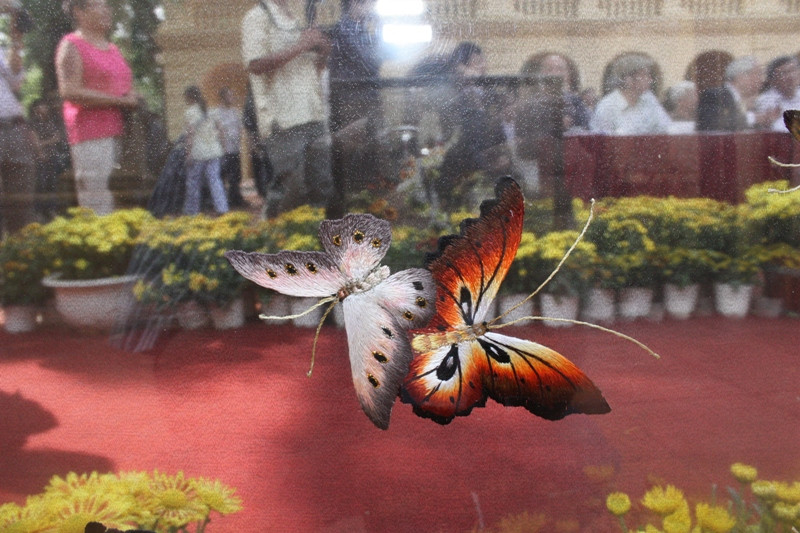 Bức tranh thêu tay khổ lớn "Hành hương về cội nguồn" ảnh 2 Bức tranh thêu tay khổ lớn "Hành hương về cội nguồn" ảnh 2