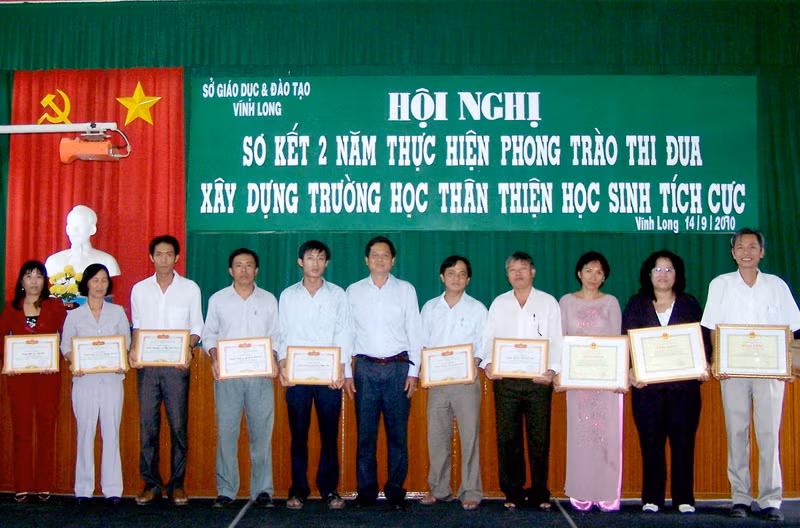 Vĩnh Long chú trọng trang bị kỹ năng sống cho HS