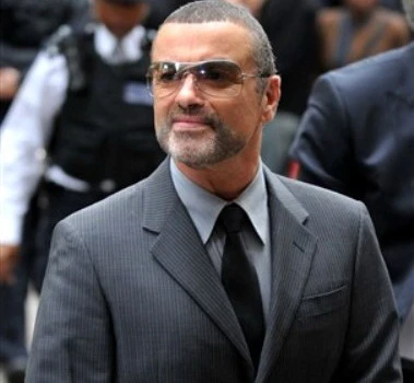 George Michael bị phản đối trong tù