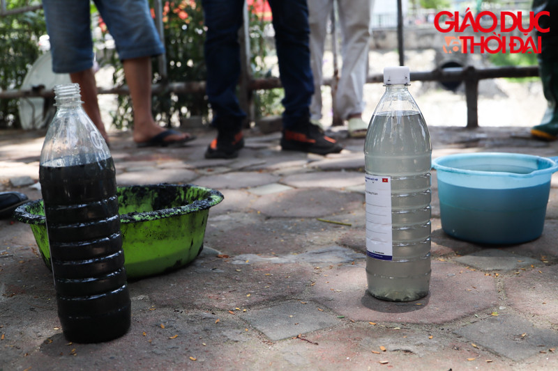 2 mẫu nước tại điểm đặt máy xử lý và điểm không đặt máy