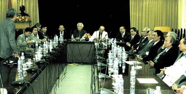 Gặp mặt các giáo viên sư phạm TDTT nhân ngày 20/11 ảnh 3 Gặp mặt các giáo viên sư phạm TDTT nhân ngày 20/11 ảnh 3