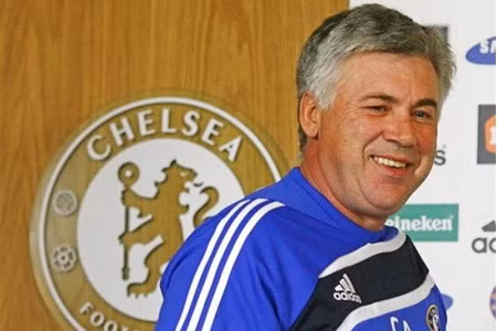 Trong khi đó HLV Ancelotti cho rằng trọng tài chính đã đúng khi không công nhận bàn thắng của Arsenal Trong khi đó HLV Ancelotti cho rằng trọng tài chính đã đúng khi không công nhận bàn thắng của Arsenal
