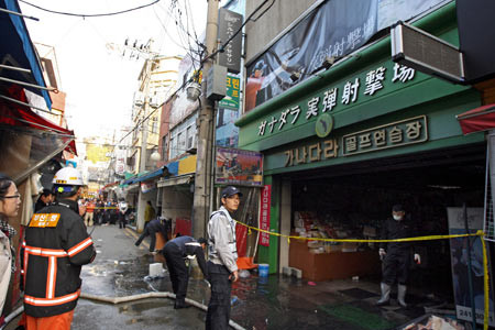 Vụ hỏa hoạn làm 10 người thiệt mạng, trong đó có 8 khách du lịch Nhật Bản