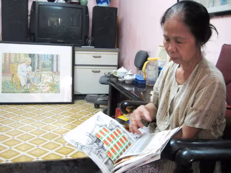 Những mẫu tem bà vẽ được sử dụng làm tranh tem về Bác.