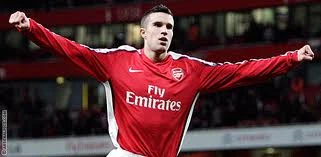 25 triệu bảng là giá mà Real Madrid mời chào Robin van Persie