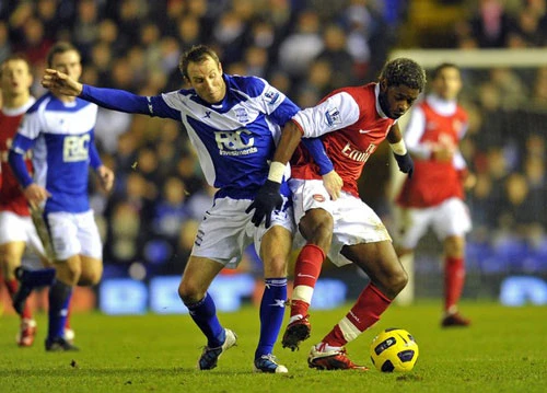 Birmingham - Arsenal (0-3): Món quà đầu năm