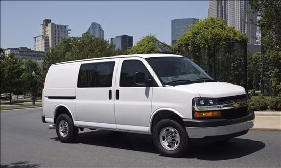 Những mẫu xe 2011 tiết kiệm nhiên liệu nhất ảnh 13