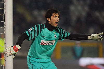 Sự trở lại của "người nhện" sau thời gian dài vắng bóng do chấn thương Sự trở lại của người nhện sau thời gian dài vắng bóng do chấn thương