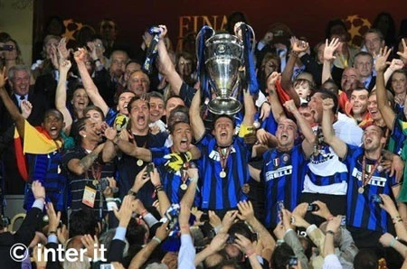 Inter Milan đứng đầu BXH của IFFHS năm 2010