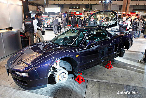 6 năm sau khi ngừng sản xuất NSX, Honda tung ra gói nâng cấp Sport Modulo.