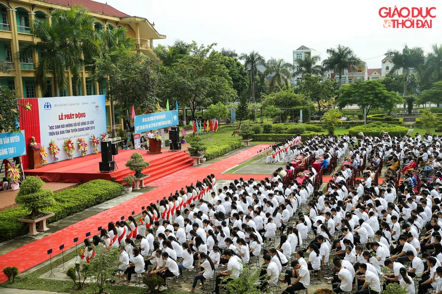 Lễ phát động "Học sinh nói không với đồ uống có cồn" 