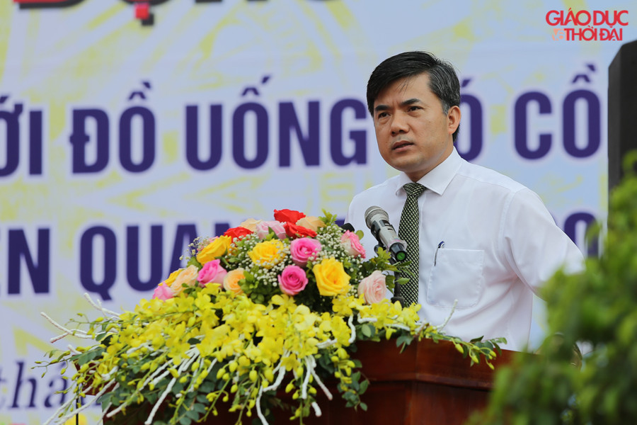 Ông Bùi Văn Linh- Phó Vụ trưởng phụ trách Vụ GD Chính trị và CT-HSSV Bộ GD&ĐT, phát biểu tại lễ phát động.