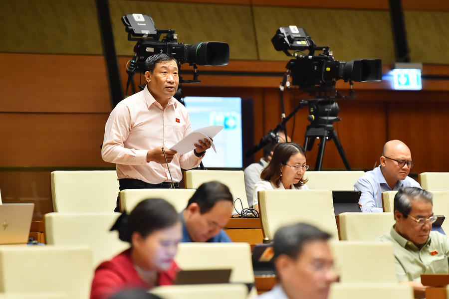 Đại biểu Thạch Phước Bình (Đoàn ĐBQH tỉnh Trà Vinh). Đại biểu Thạch Phước Bình (Đoàn ĐBQH tỉnh Trà Vinh).