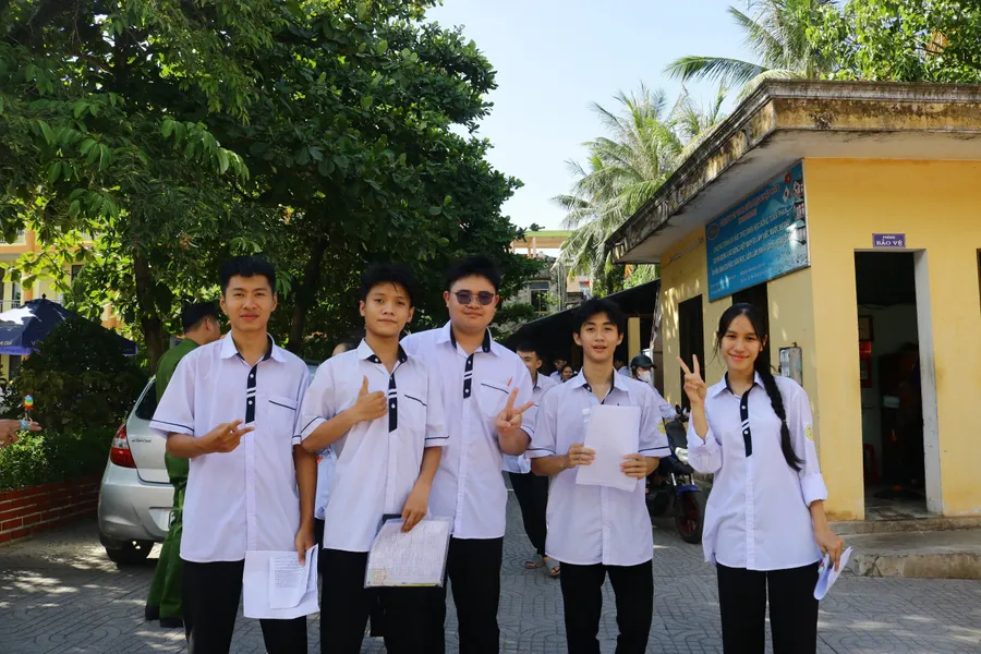 Nhiều thí sinh Quảng Bình tự tin với kết quả môn Ngoại ngữ.