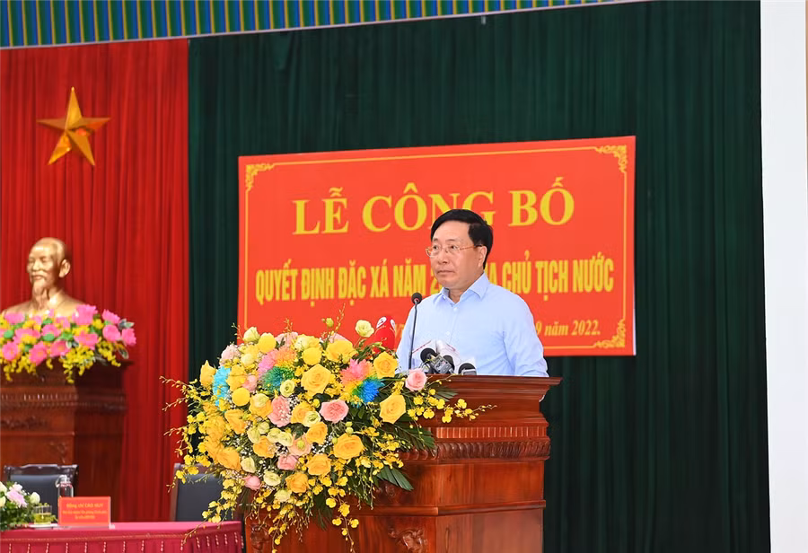 Phó Thủ tướng Thường trực Phạm Bình Minh phát biểu tại buổi Lễ.