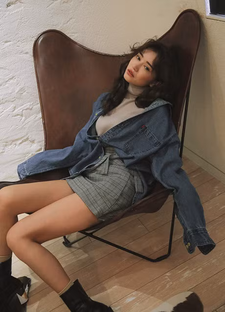 12 cach mac kieu Han Quoc voi mot chiec ao len co lo - Anh 9