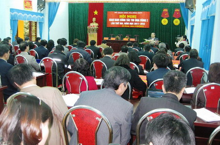 Hội nghị Giao ban công tác thi đua 15 tỉnh Vùng 1 lần 2 năm học 2011-2012 Các đại biểu dự HN