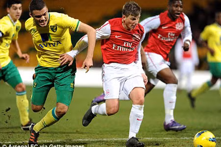 Arsenal tống Arshavin trở lại Zenit