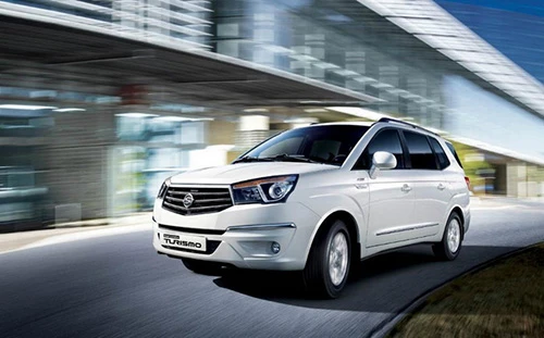 SsangYong chính thức ra mắt mẫu MPV Rodius thế hệ mới