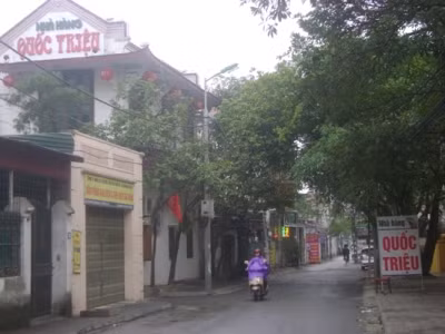 Làng Lệ Mật giờ đây nổi tiếng với các món ẩm thực về rắn. (Ảnh: gdtd.vn) l