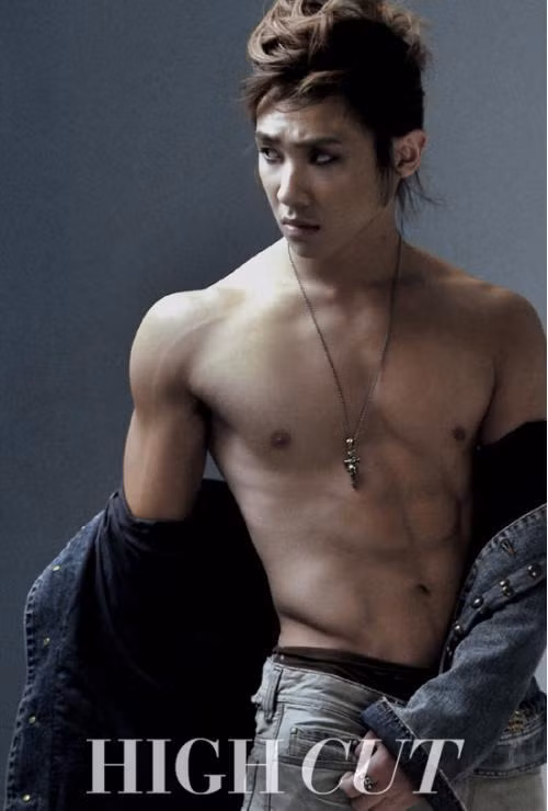 10 mỹ nam sở hữu body chuẩn nhất Kbiz ảnh 8 10 mỹ nam sở hữu body chuẩn nhất Kbiz ảnh 8