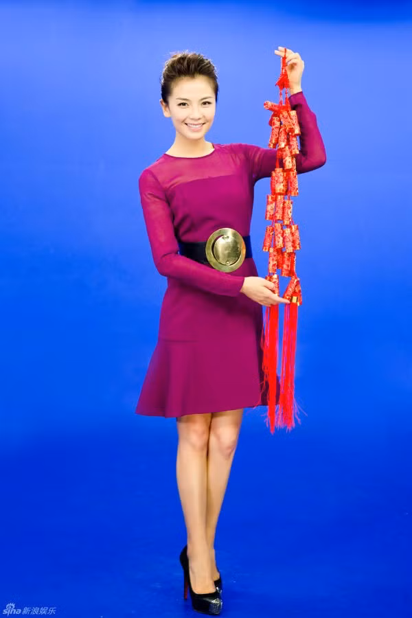 Sao châu Á hân hoan đón mừng năm mới ảnh 7