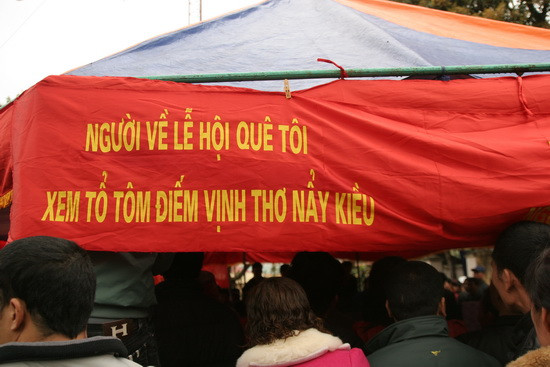 Chơi tổ tôm kiểu quan họ