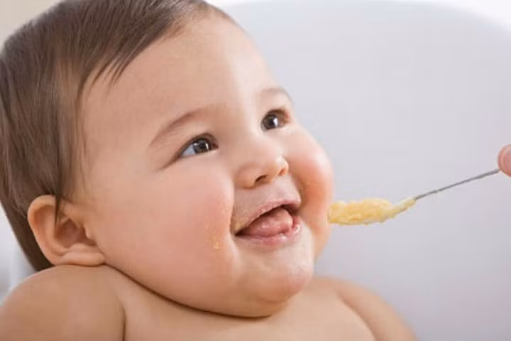 4 hiểu lầm tai hại về cân nặng của bé chứng tỏ mẹ chẳng có kiến thức dinh dưỡng