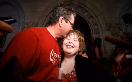 Dang sau moi cau noi 