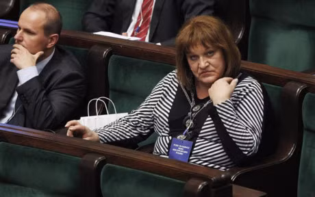 Dang sau moi cau noi 