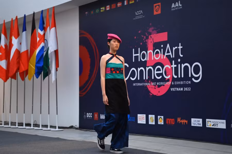 Chương trình Workshop - Hanoi Art Connecting 5 là một chương trình nghệ thuật mang tính cộng đồng cao.