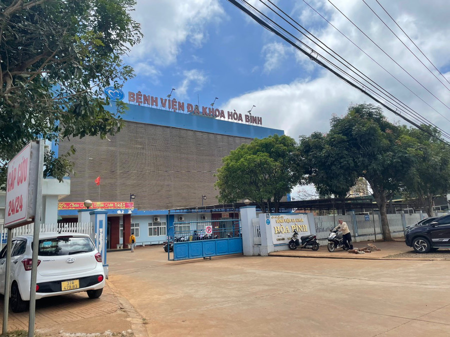 Cụ Hùng được xác định đã tử vong trước khi đưa vào bệnh viện đa khoa Hoà Bình, thị xã Buôn Hồ.