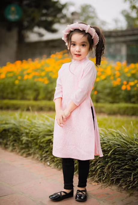 Xon xao be gai Ha Noi duoc 