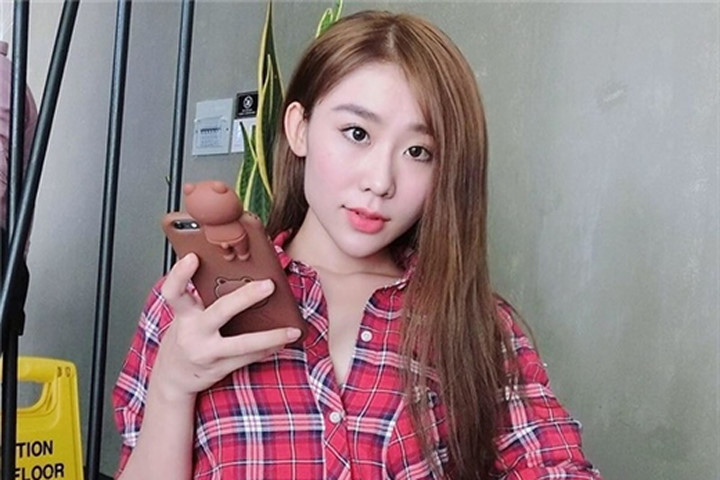 Bất ngờ vẻ ngoài hot girl của cô gái bị bố mẹ bạn trai "cấm cửa"