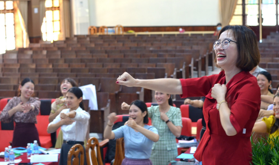 Chất lượng giáo dục được quyết định bởi chất lượng của đội ngũ các nhà sư phạm.