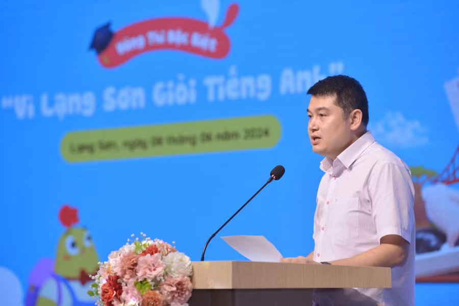 Ông Hồ Công Liêm - Phó Giám đốc Sở Giáo dục và Đào tạo tỉnh Lạng Sơn phát biểu tại chương trình