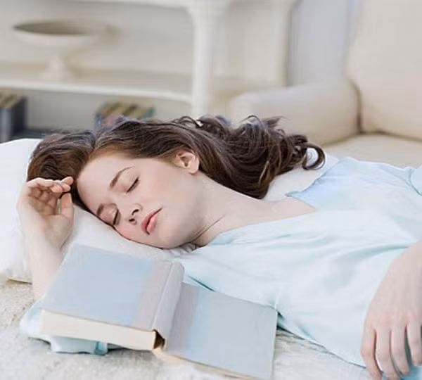 Tư thế nằm ngủ tránh được đau bệnh