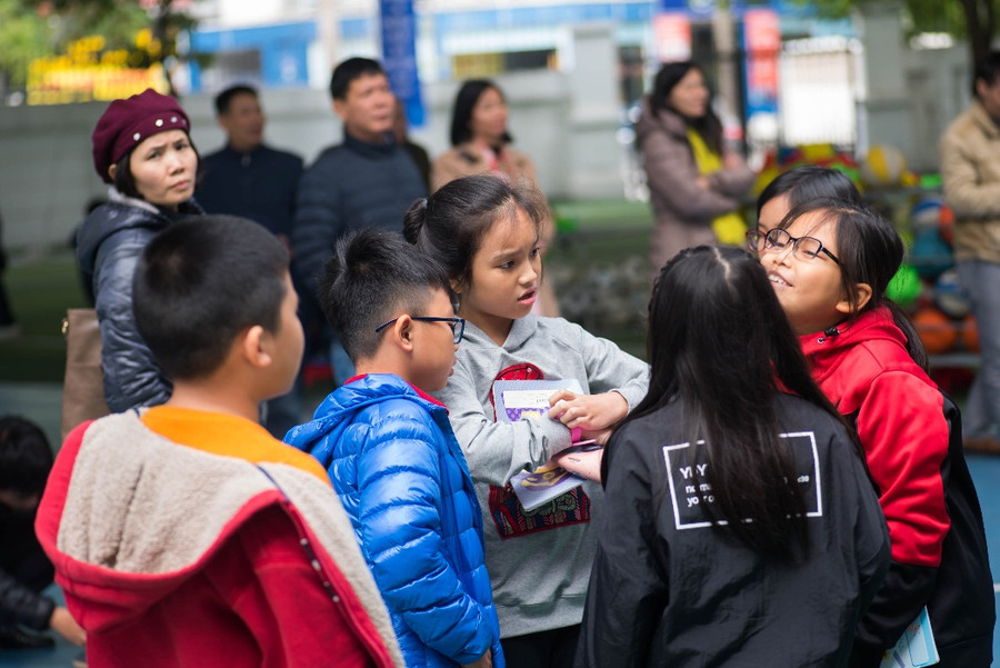 Học sinh thảo luận về đề thi IMAS 2018 – 2019 Học sinh thảo luận về đề thi IMAS 2018 – 2019