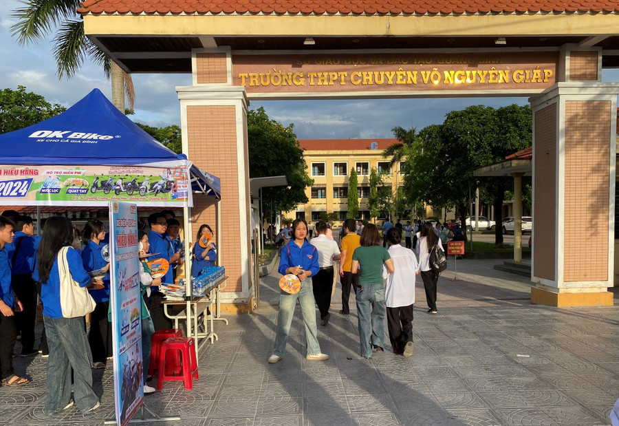 Các điểm thi trên địa bàn Quảng Bình được duy trì nghiêm túc. Các điểm thi trên địa bàn Quảng Bình được duy trì nghiêm túc.