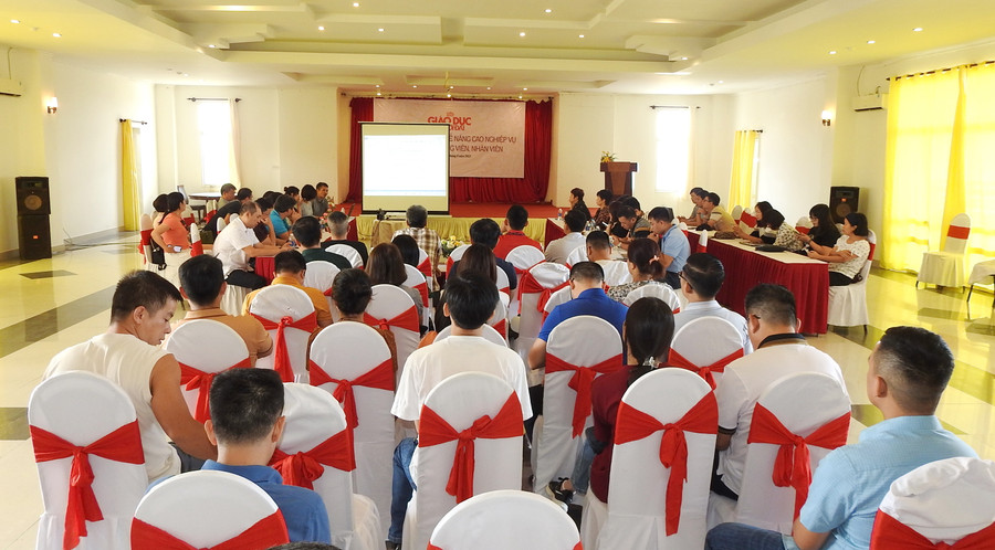 Toàn cảnh buổi tập huấn.